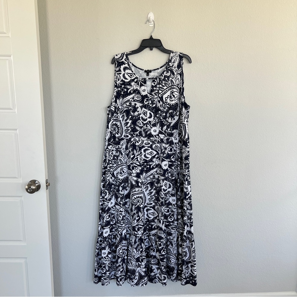 Talbots Plus Size 2X Navy & White Floral Printed Maxi Dress